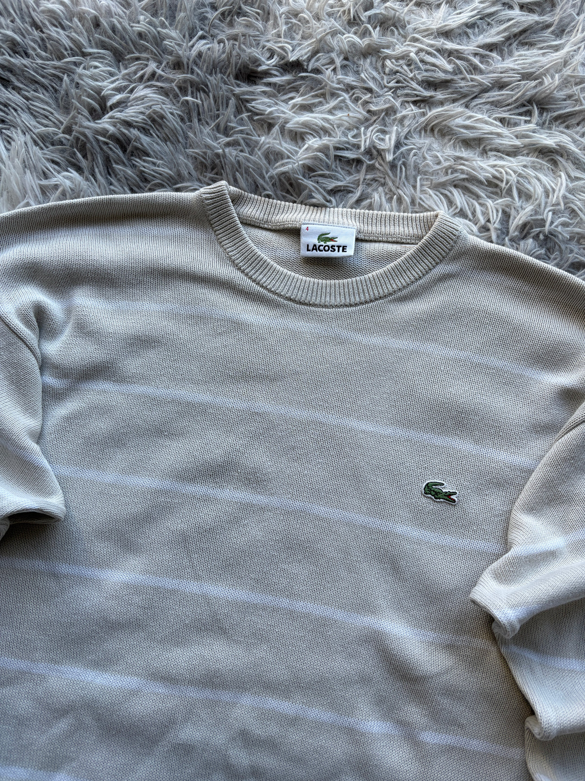 Lacoste Sweater (M-L)