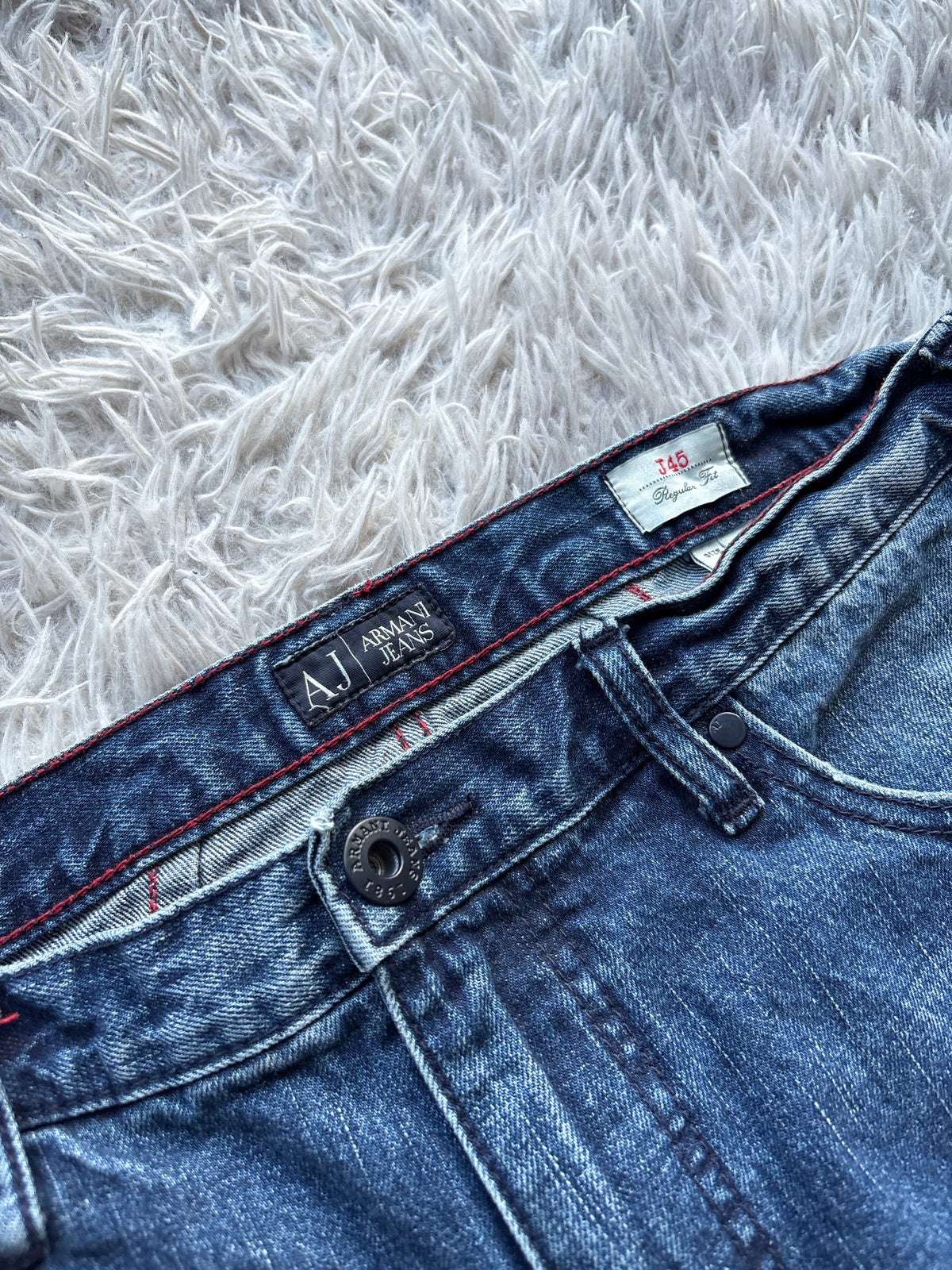 Armani Washed Jeans (L)