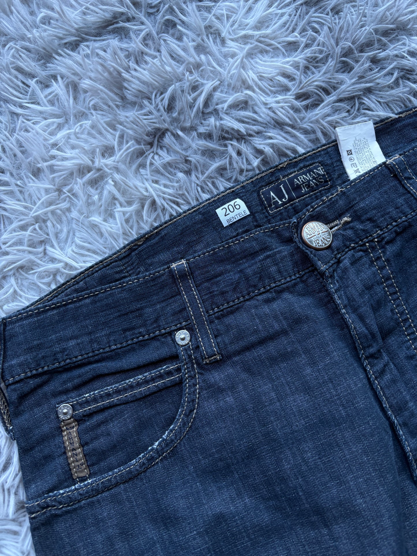 Armani leichte Jeans (32 / M)