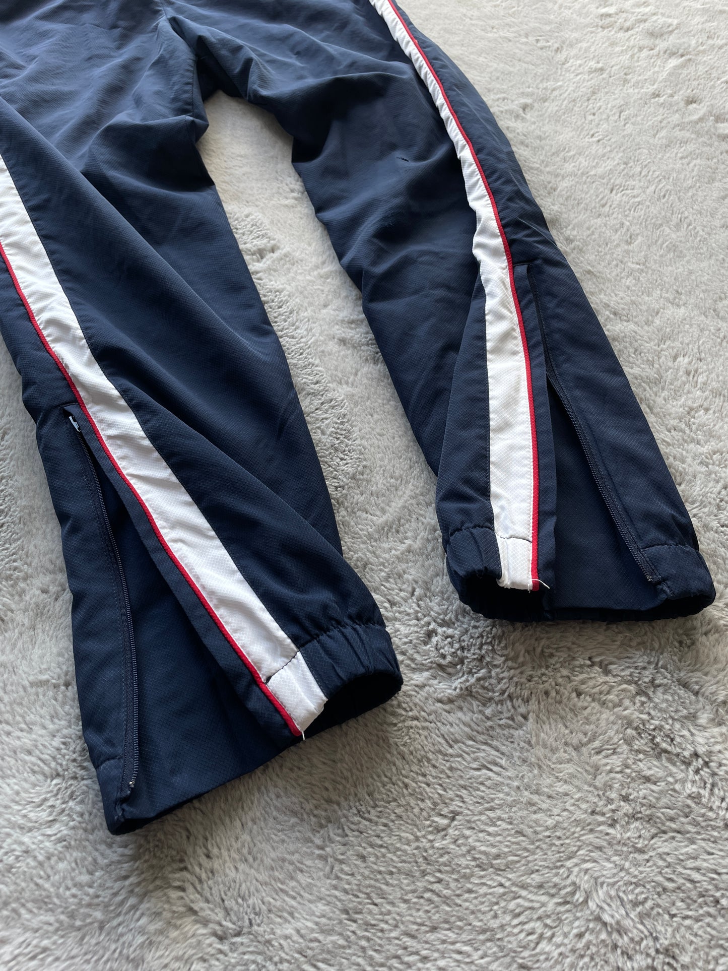 Lacoste Flared Trackpants (164)