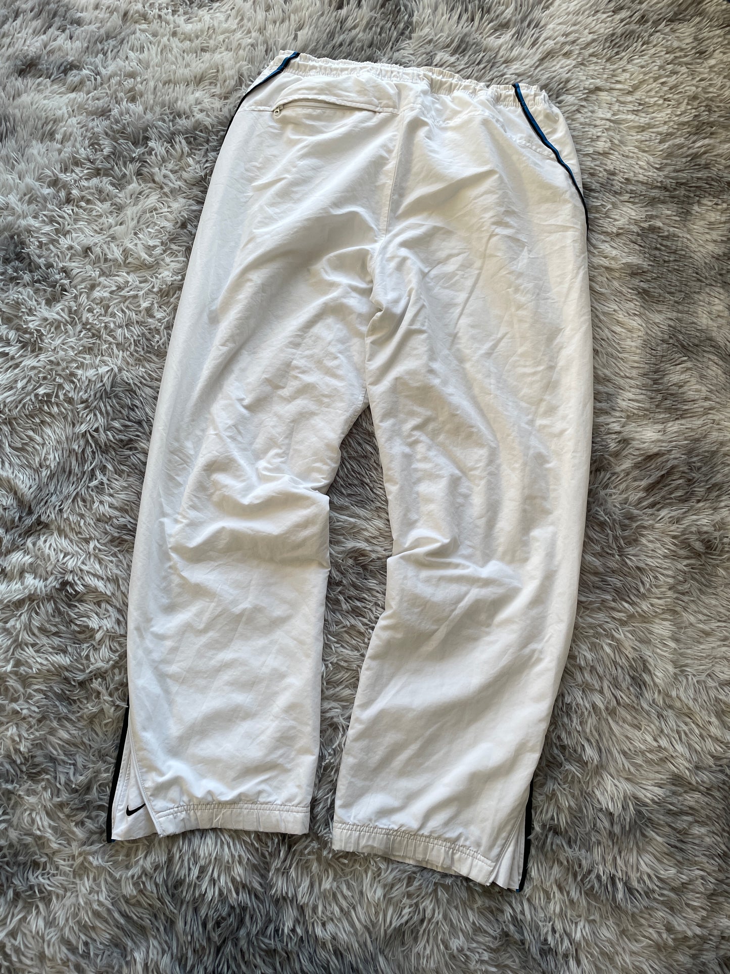 Nike Flared Trackpants (L)