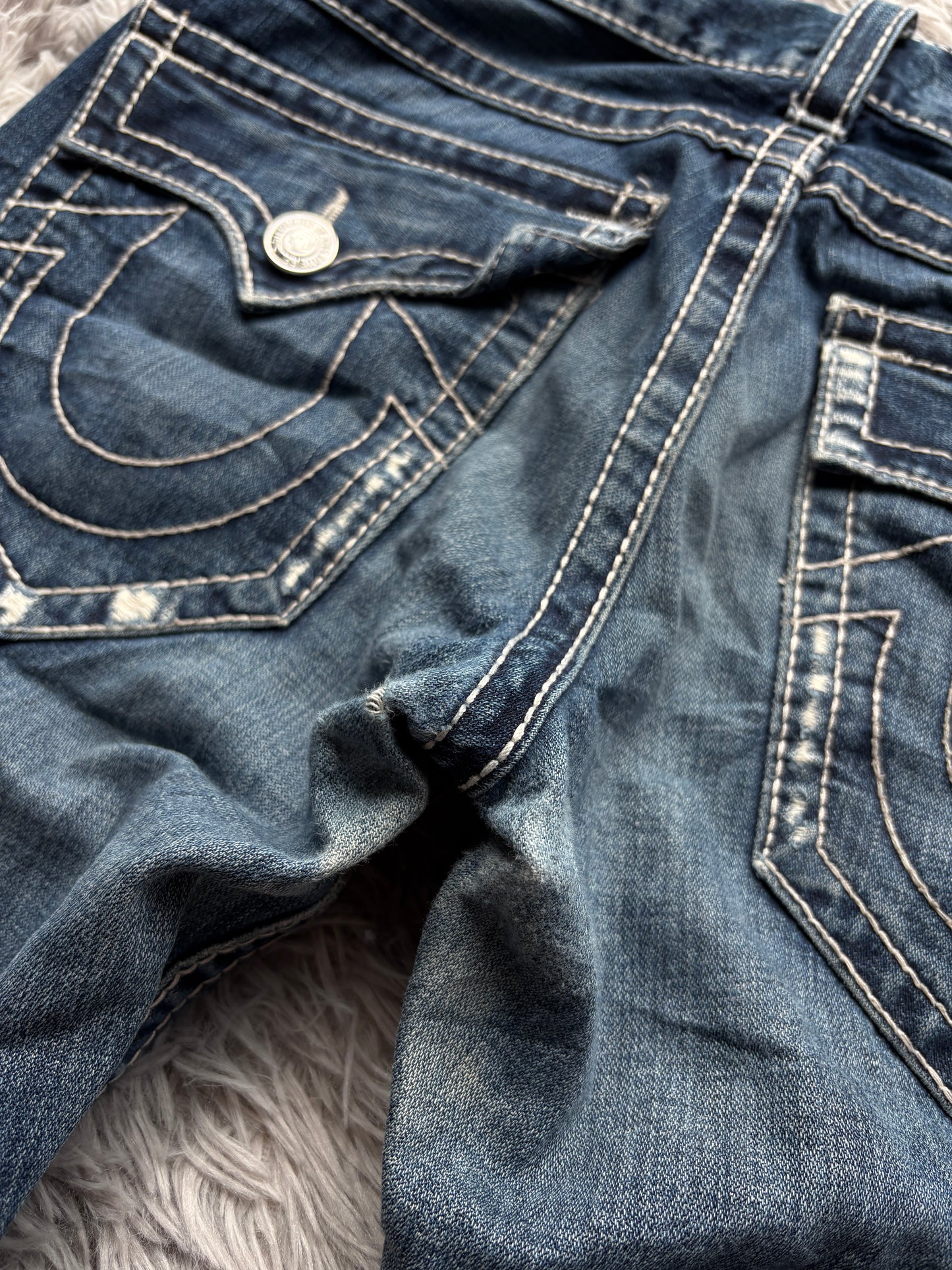 True Religion Flared Jeans (34 / L)