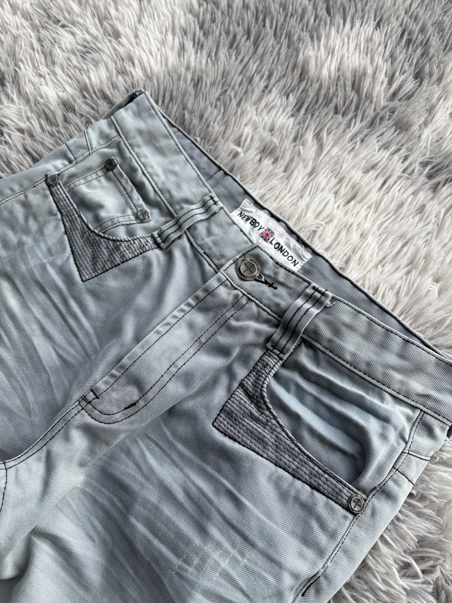 Japan Style Regular Fit Jeans (32 -> M)
