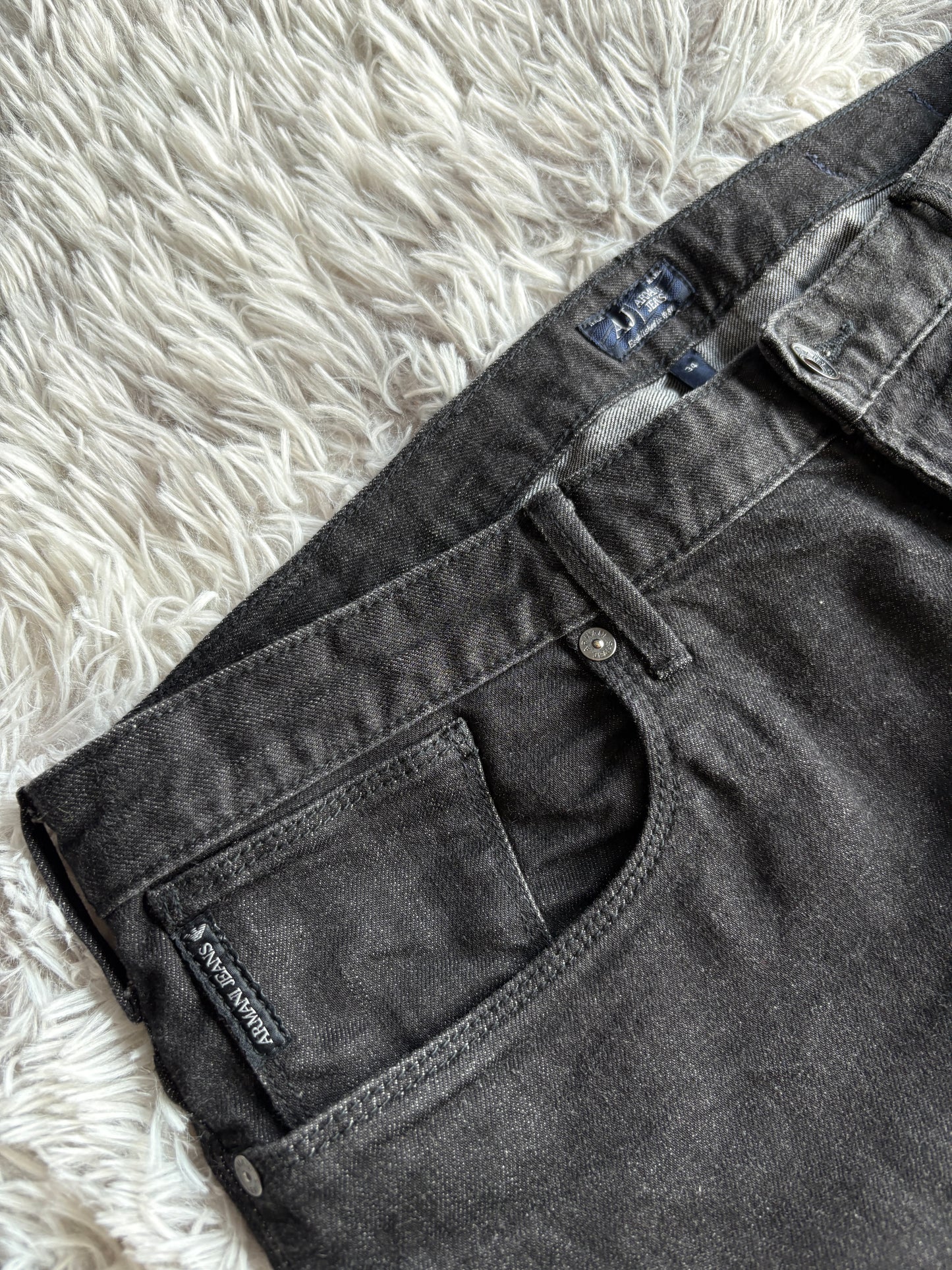 Armani Jeans (34 / L)