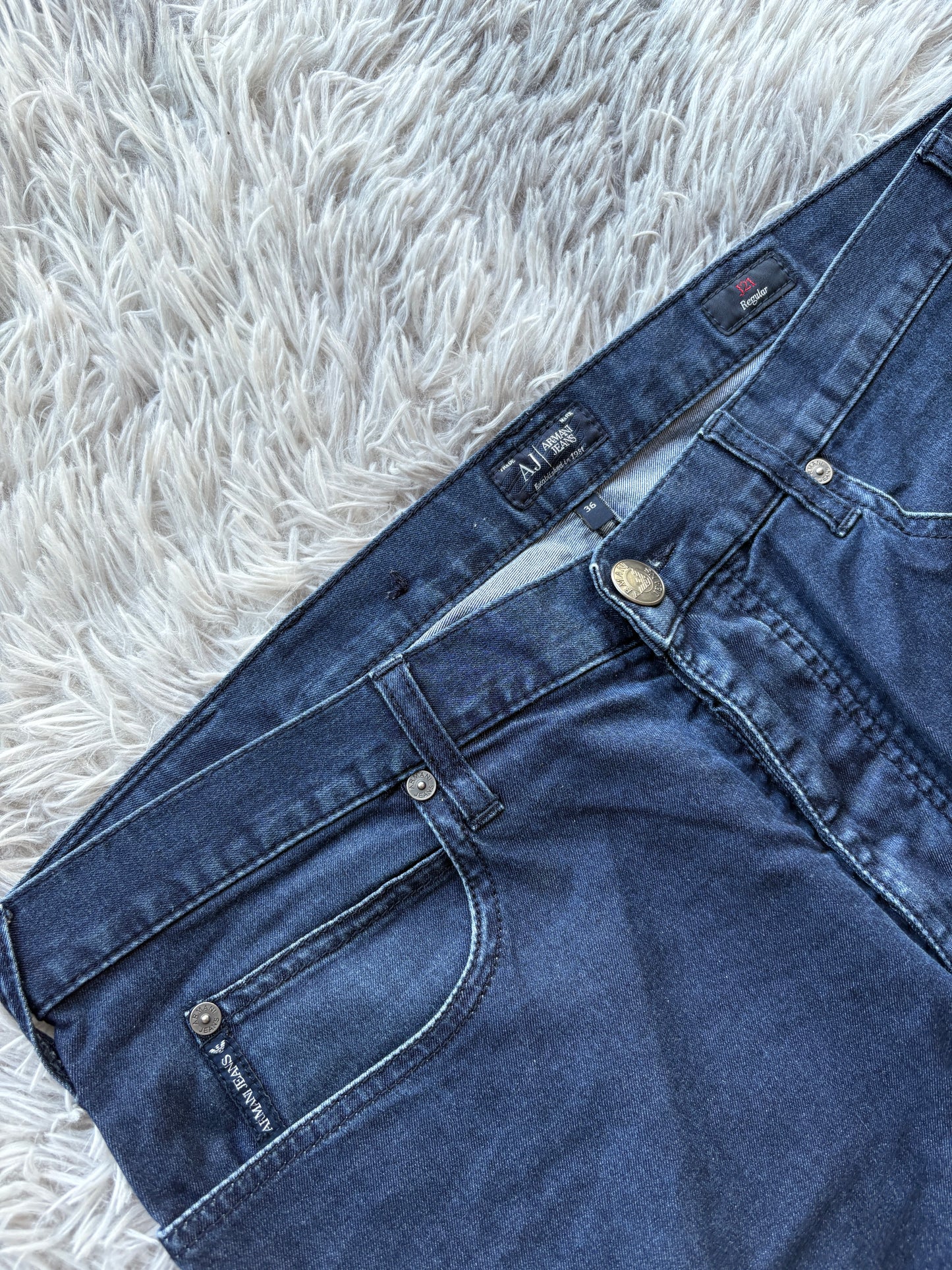 Armani AJ Jeans (36)M-L
