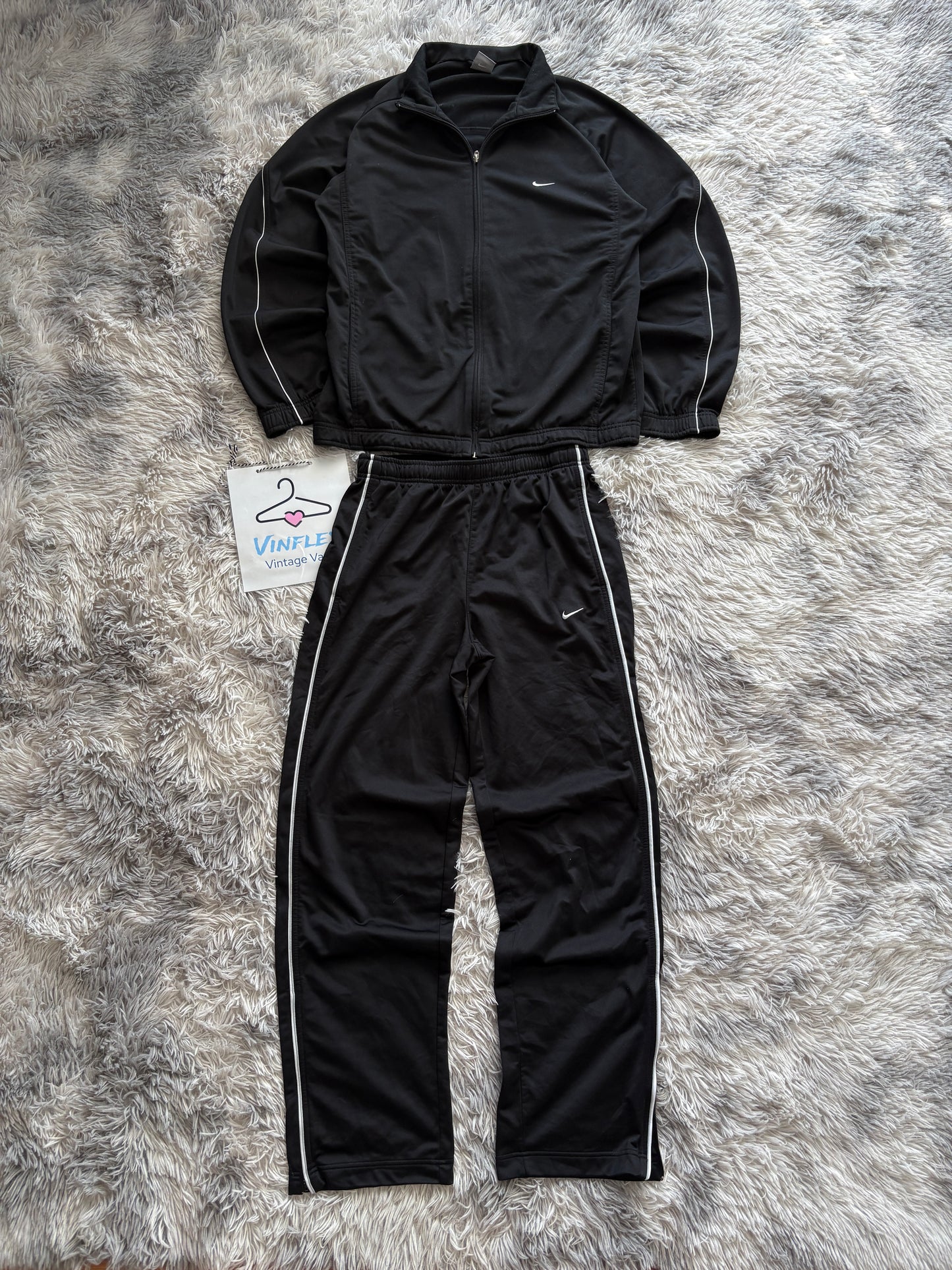 Nike Open Leg Trainingsanzug (M)