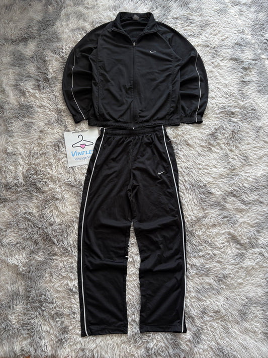 Nike Open Leg Trainingsanzug (M)