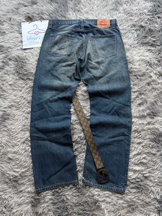 Levis 514 Jeans (M)