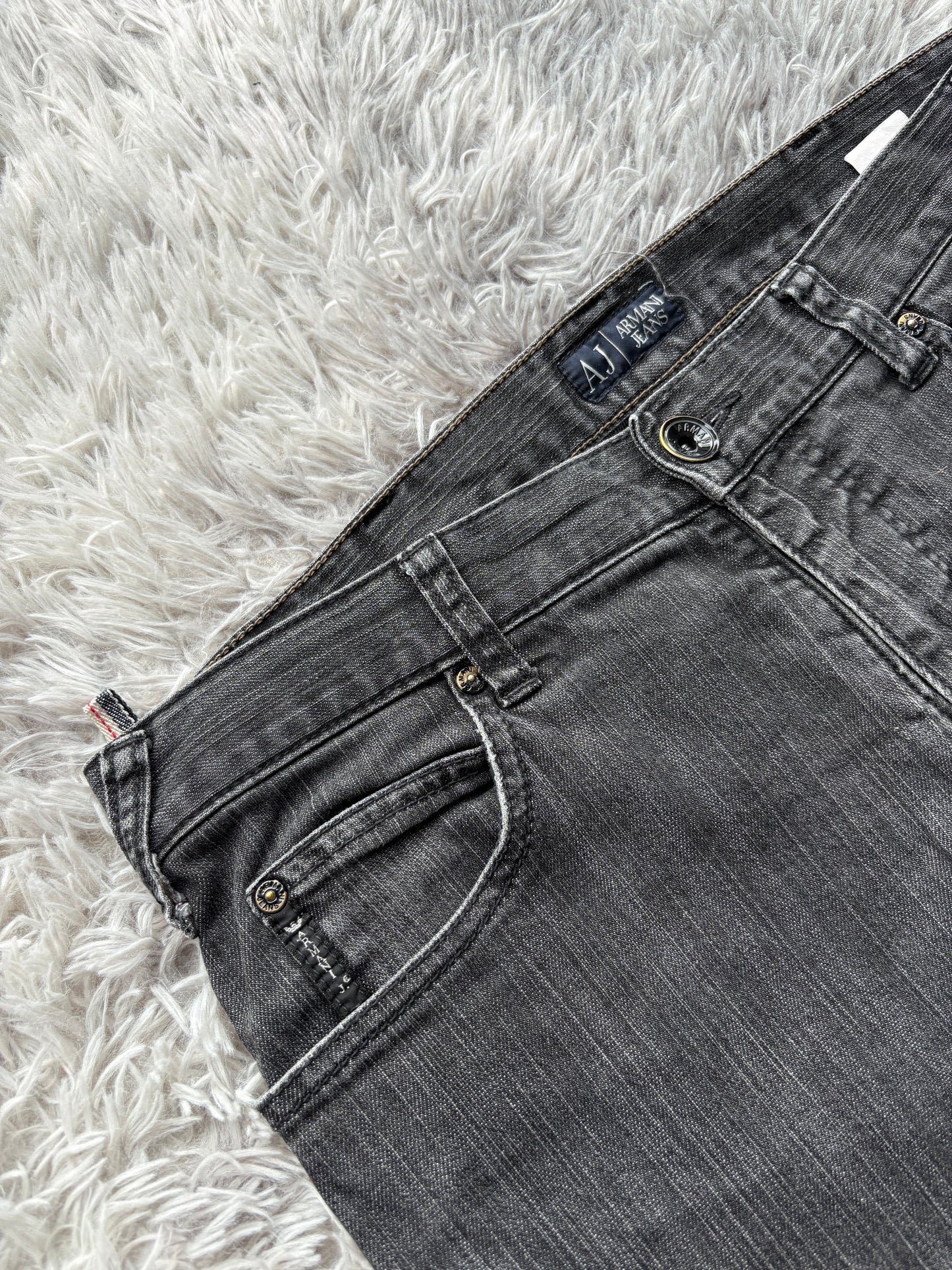 Armani Washed Jeans (32) M