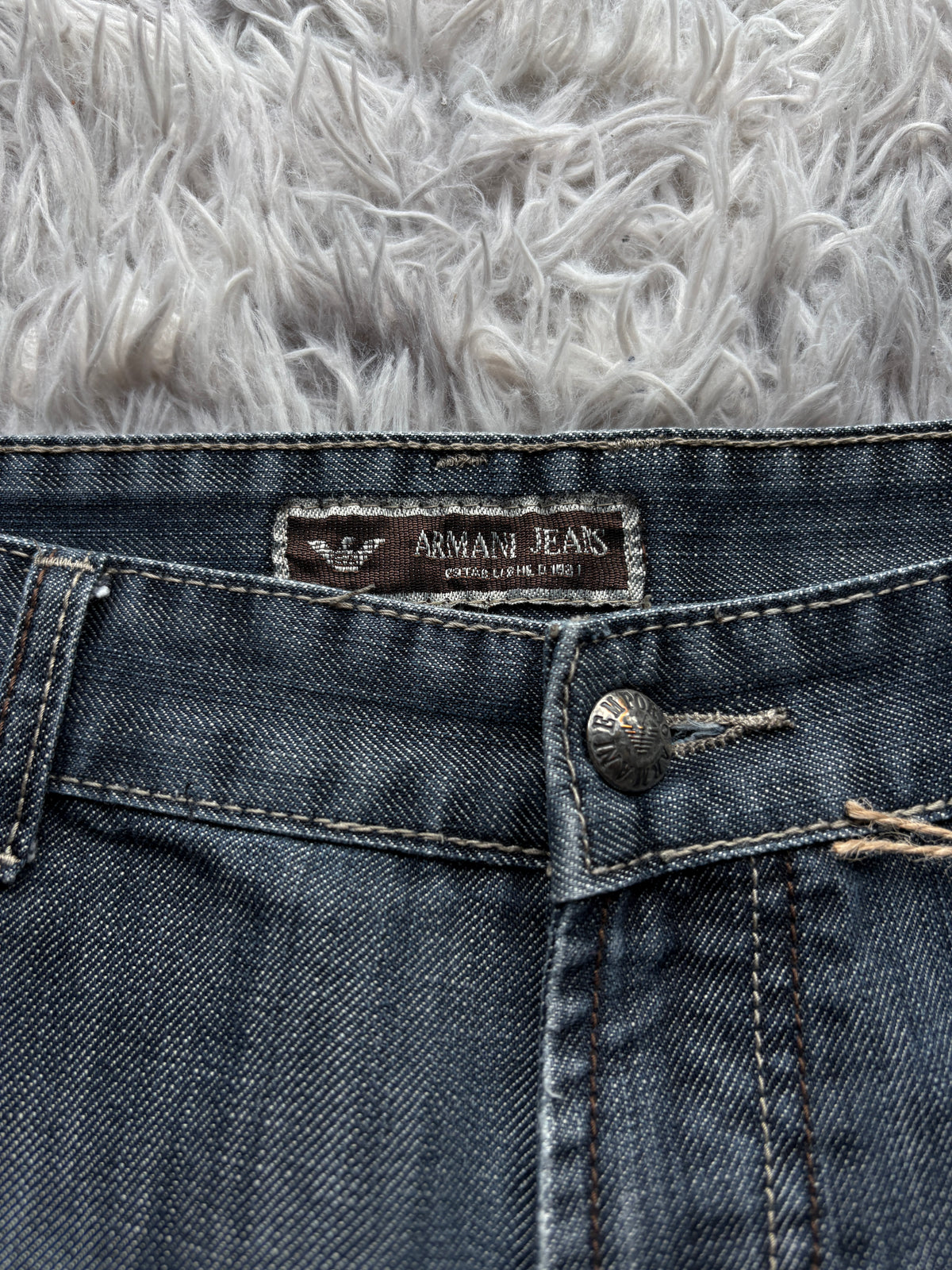 Armani Big Logo Jeans (38)