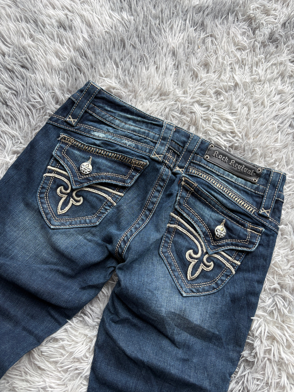 Rock Revival Jeans (27)