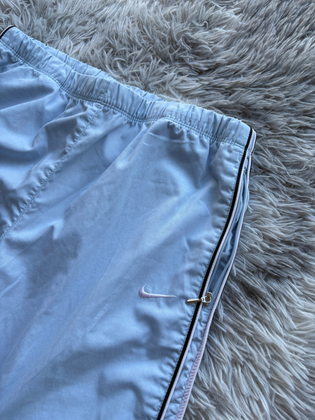 Nike Flared Trackpants (S Damen)