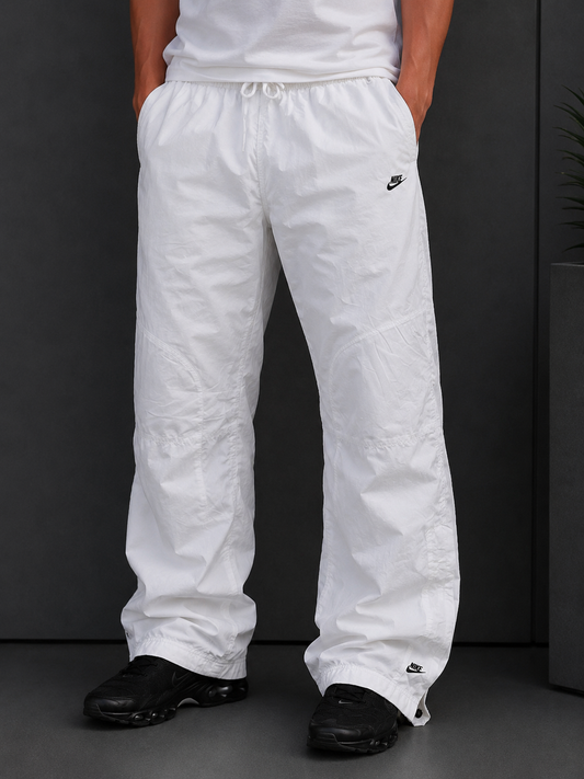 Nike Flared Trackpants (S)