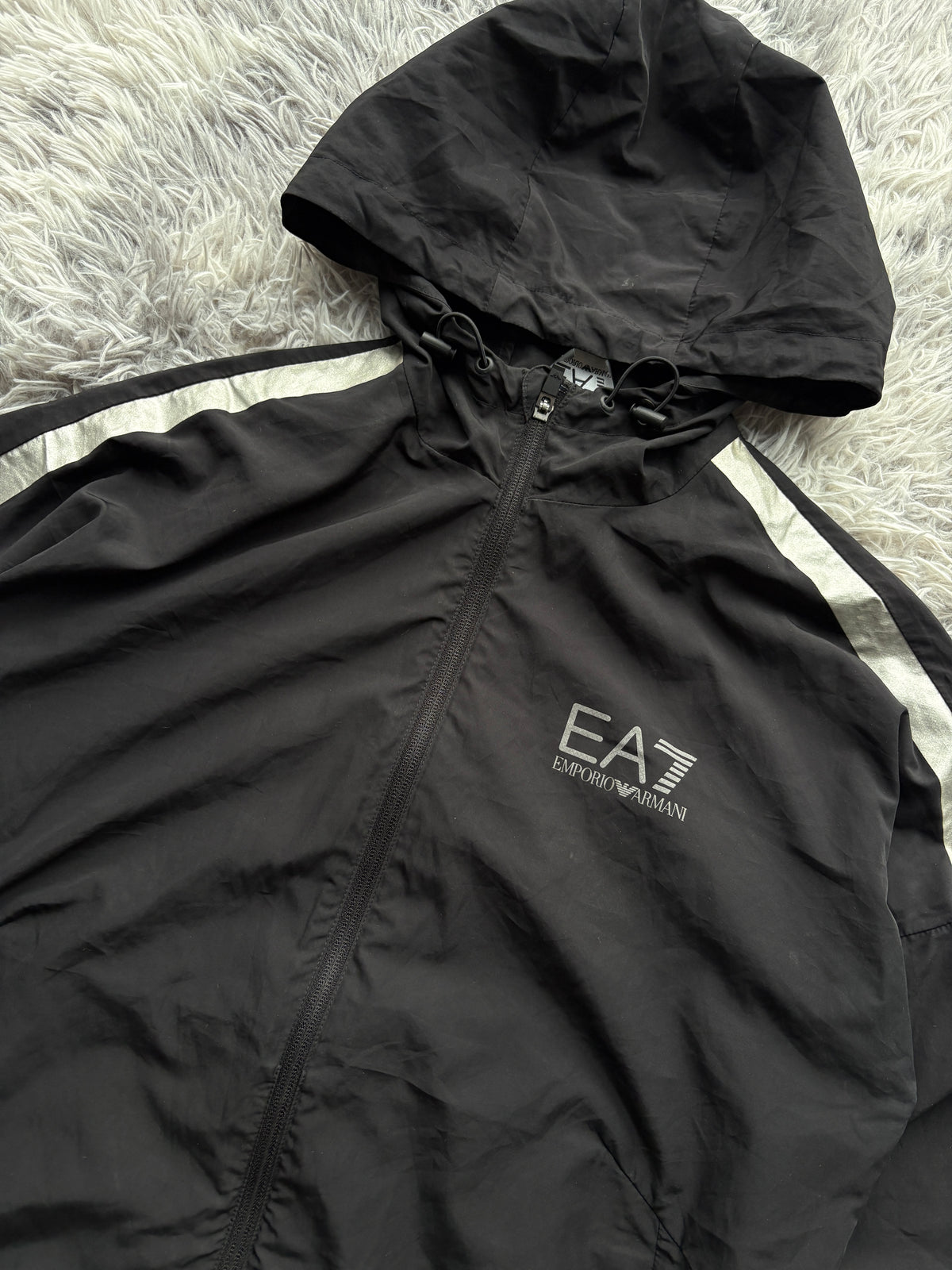 EA7 Armani Windbreaker (L)