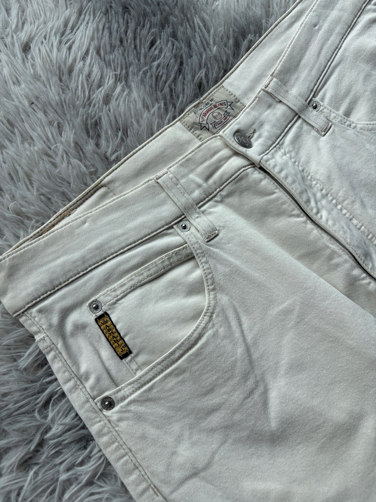 Armani Vintage Jeans (36) M-L