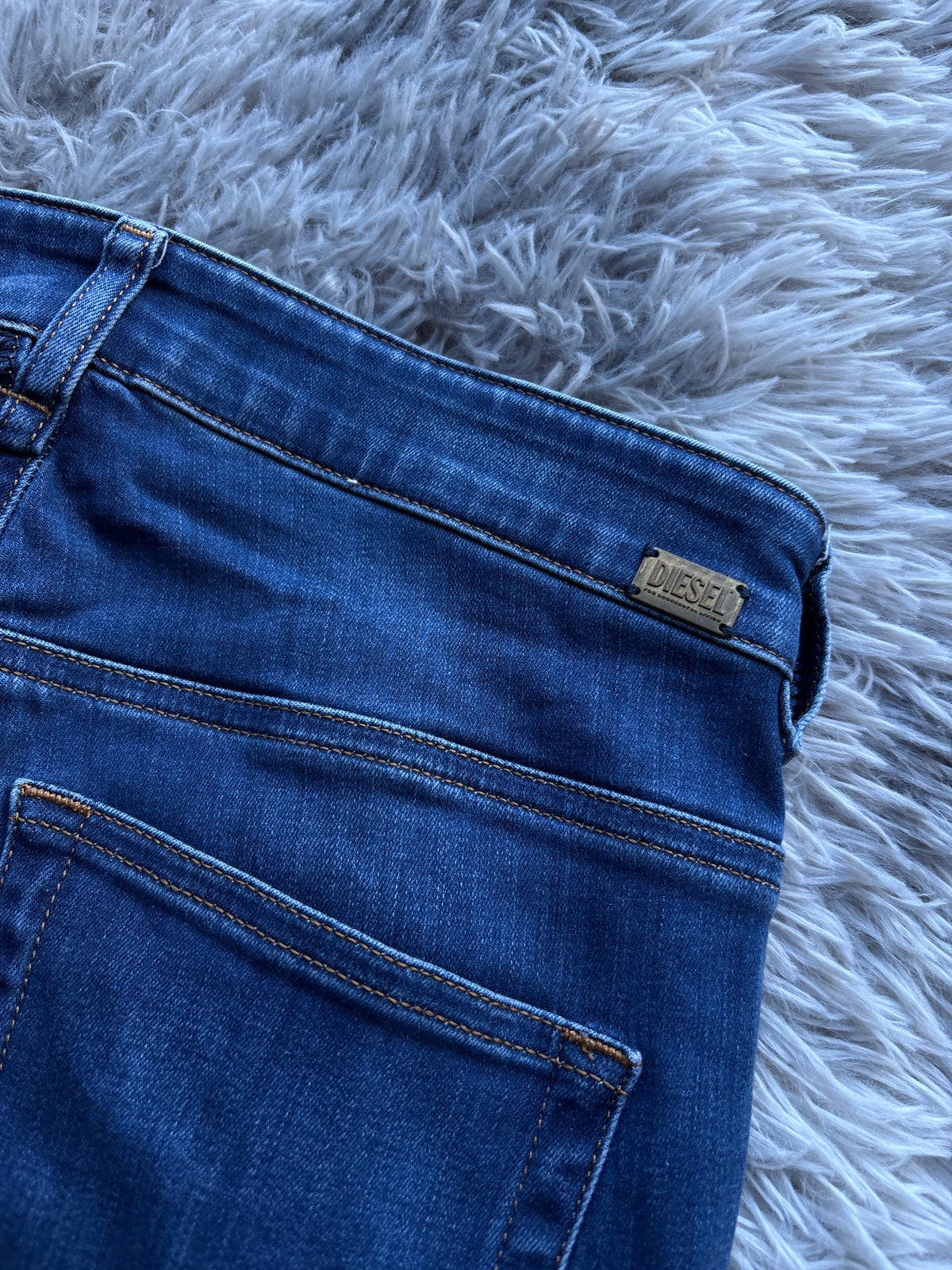 Diesel Jeans (W28 L32)