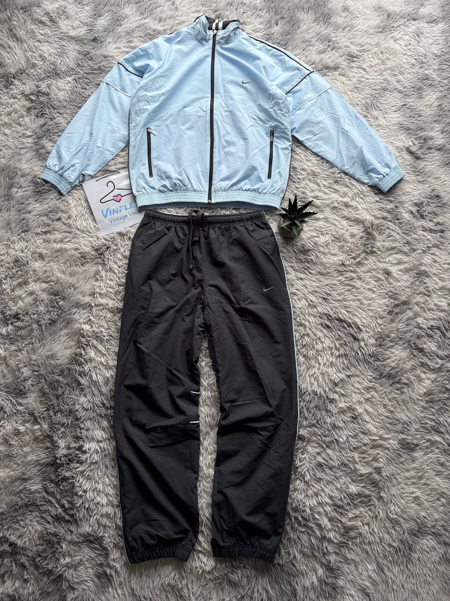 Nike Tracksuit (M)