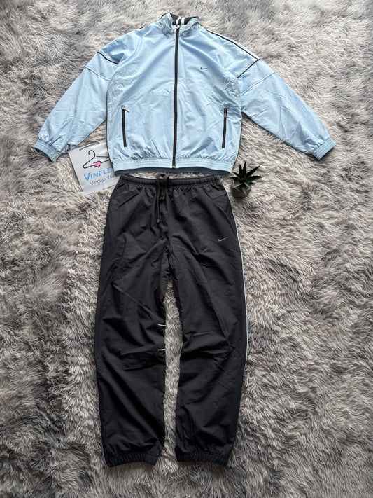 Nike Tracksuit (M)