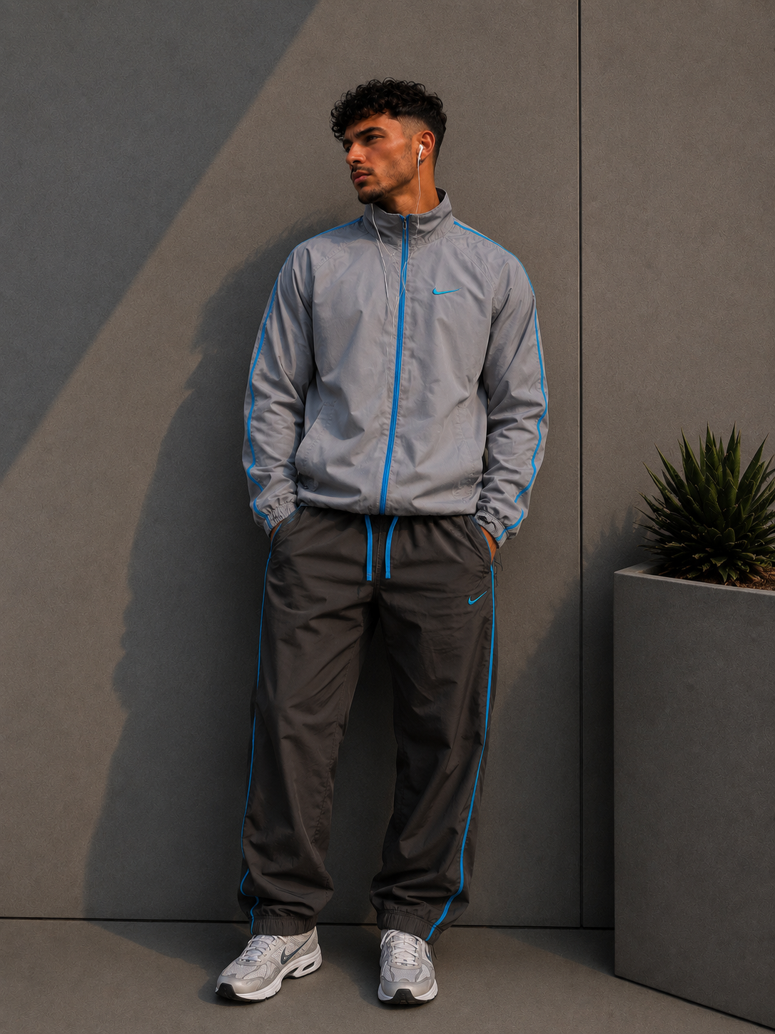 Nike Tracksuit (S)