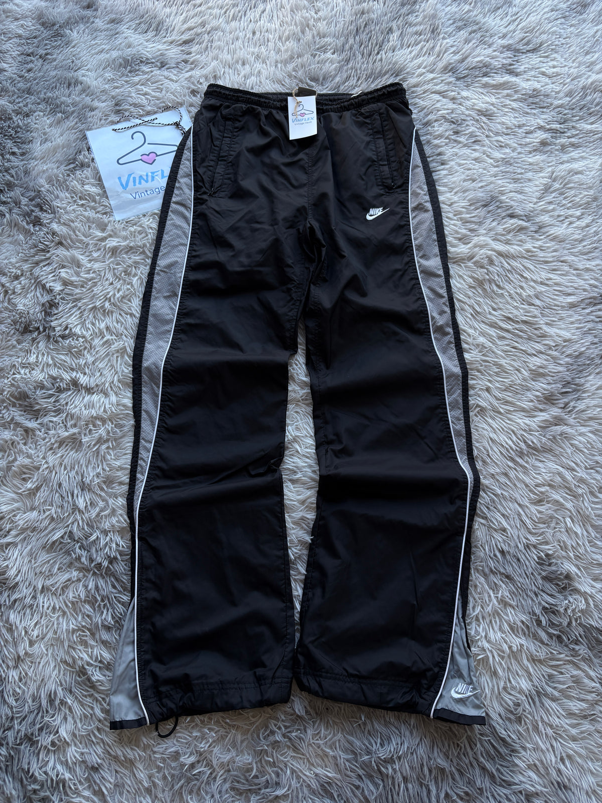 Nike Flared Trackpants (M)
