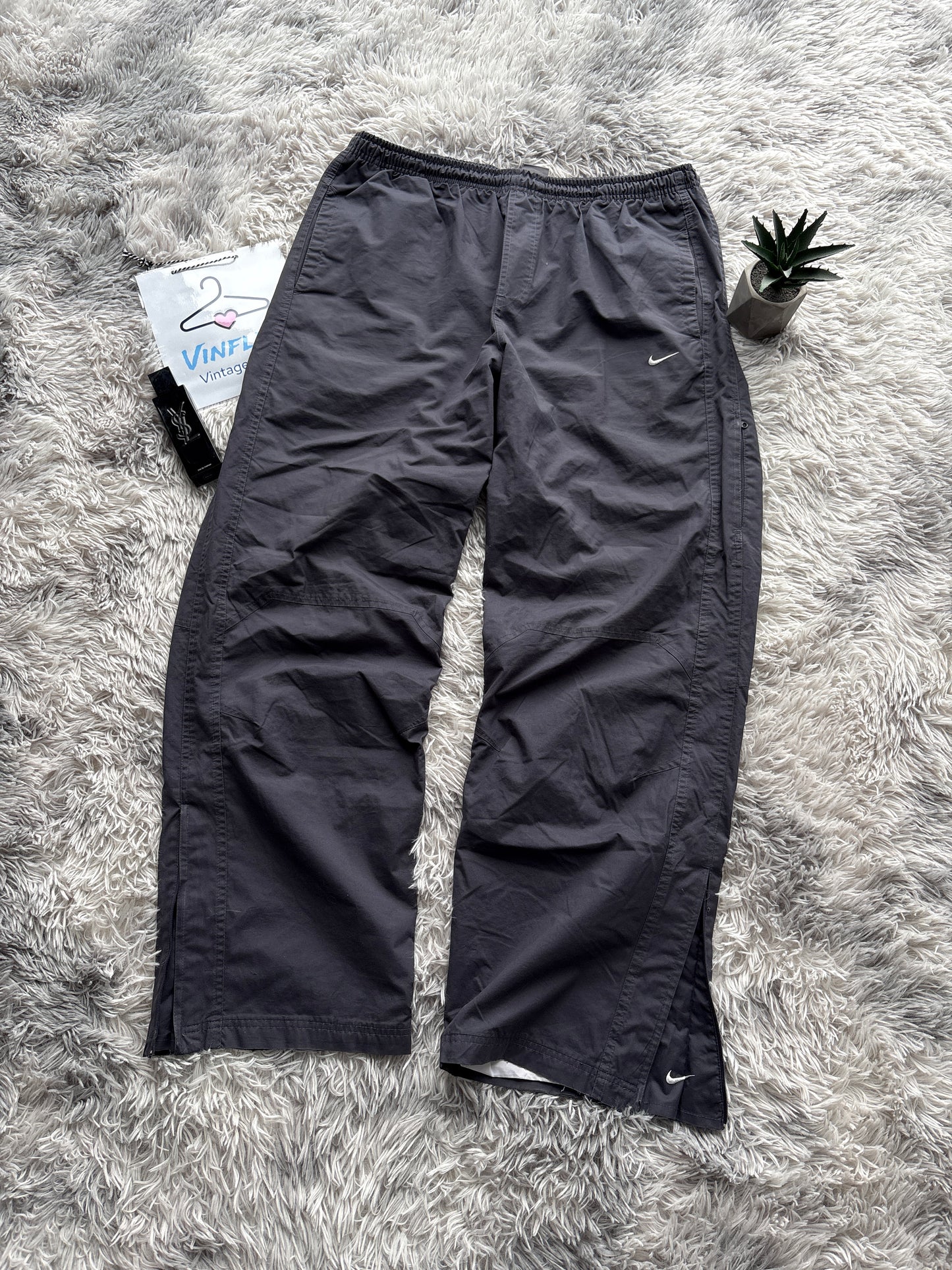 Nike Flared Trackpants (XXL)