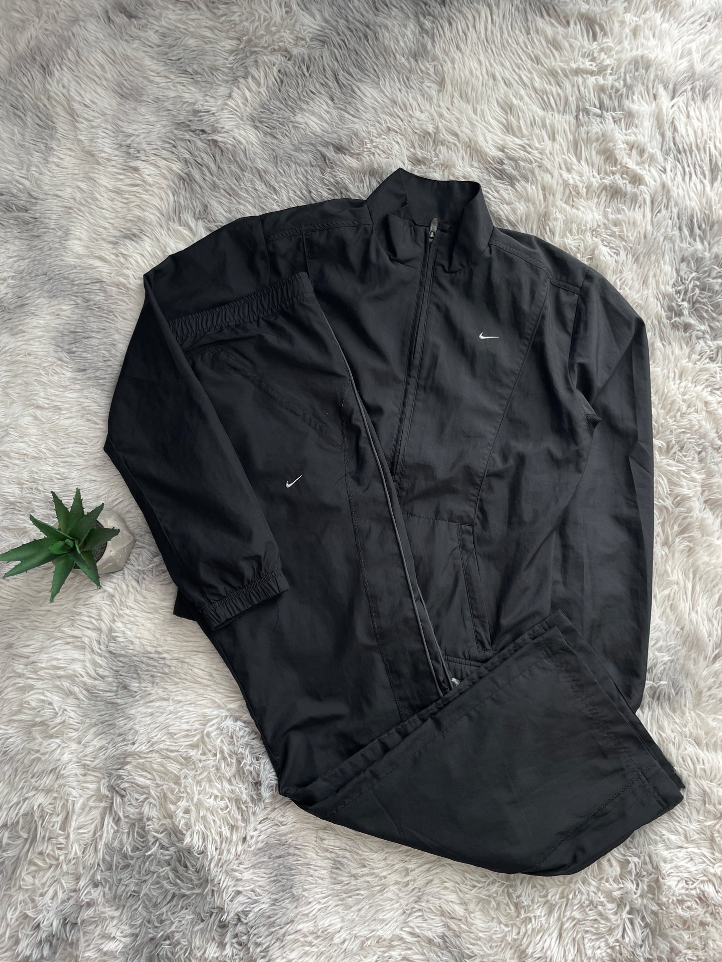Nike Open Leg Tracksuit Frauen (S)