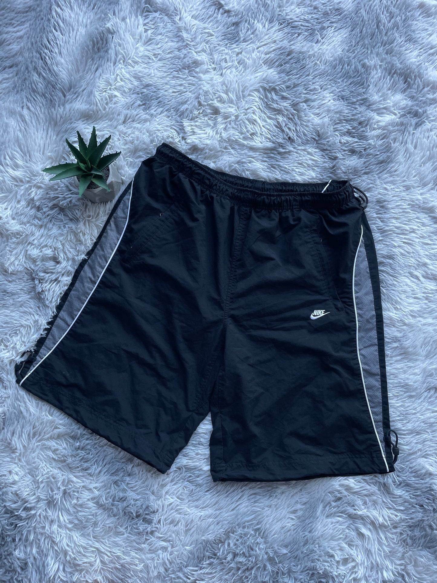 Nike Trackpants Shorts (XL)