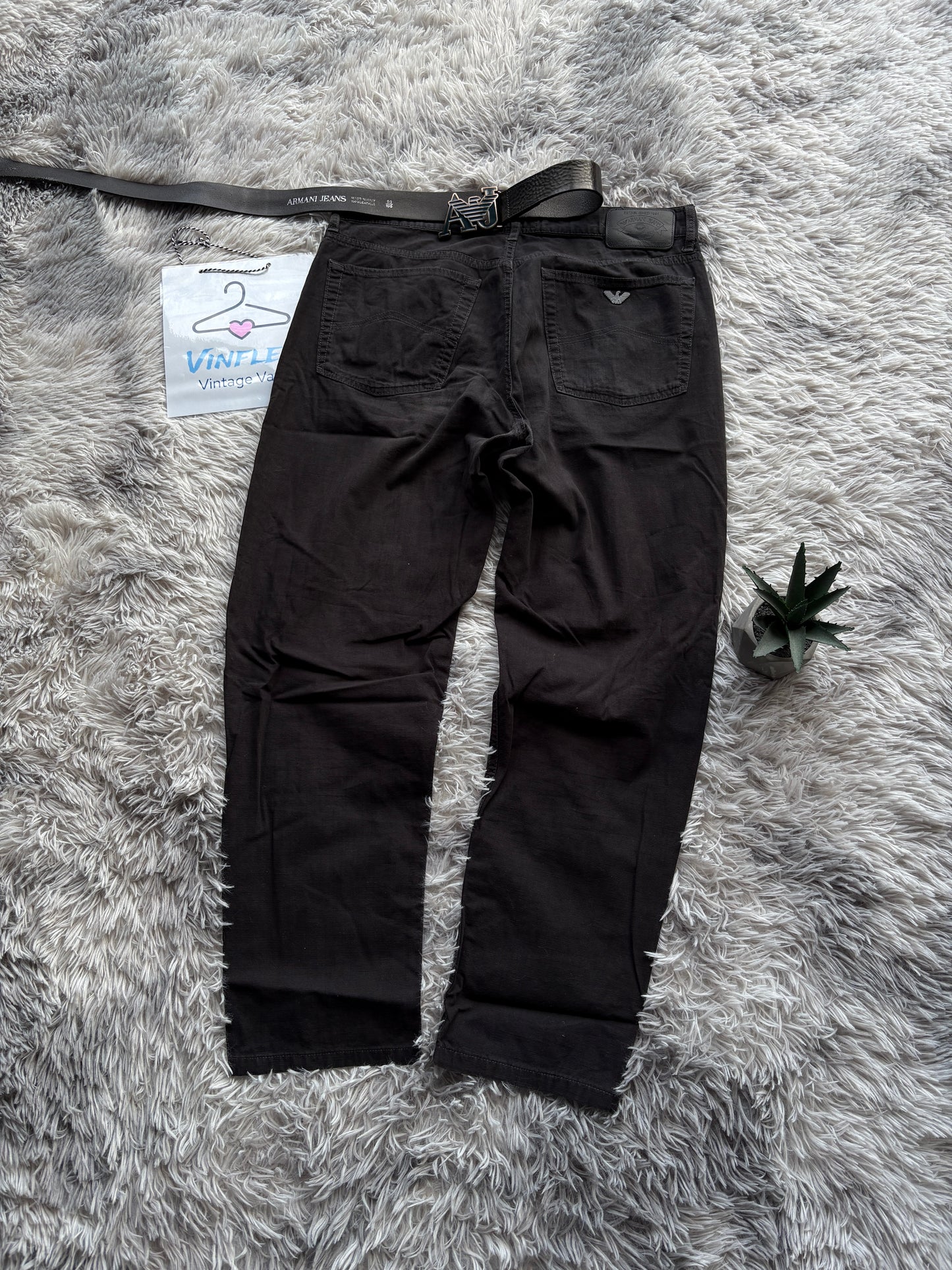 Armani Jeans (34 / M-L)