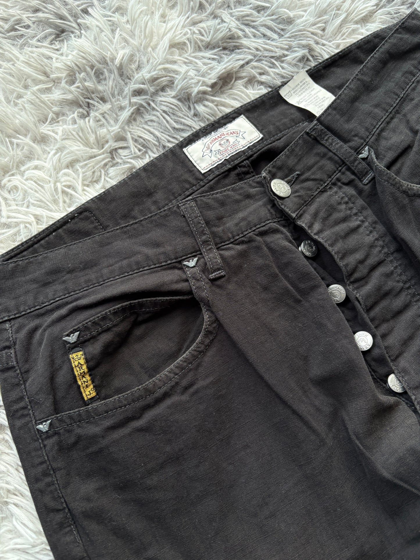 Armani Jeans (34 / M-L)