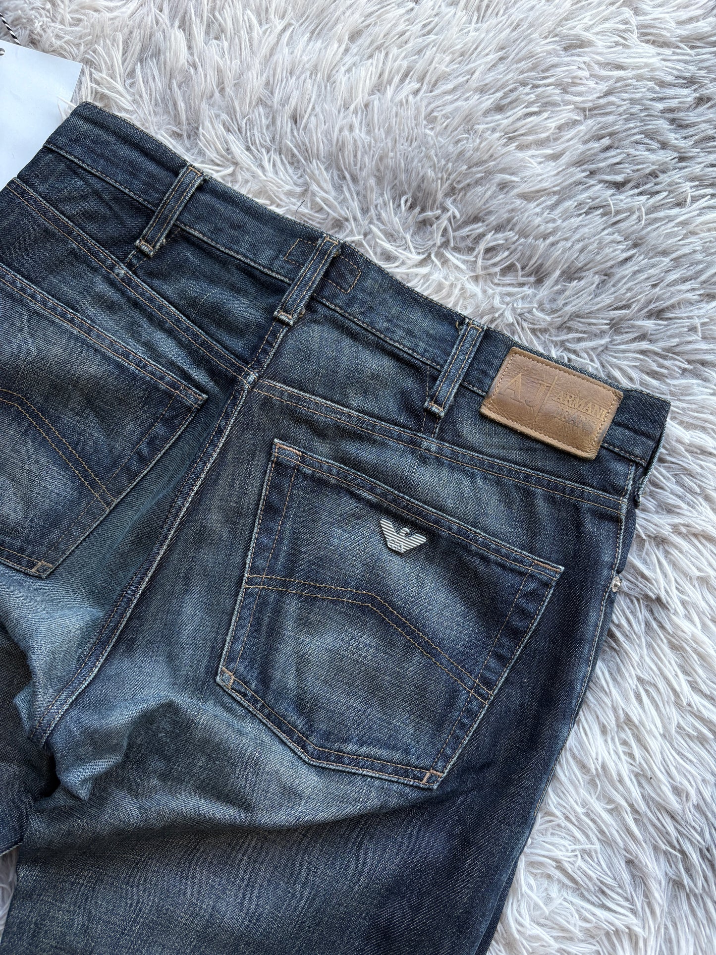 Armani Washed Jeans (32)