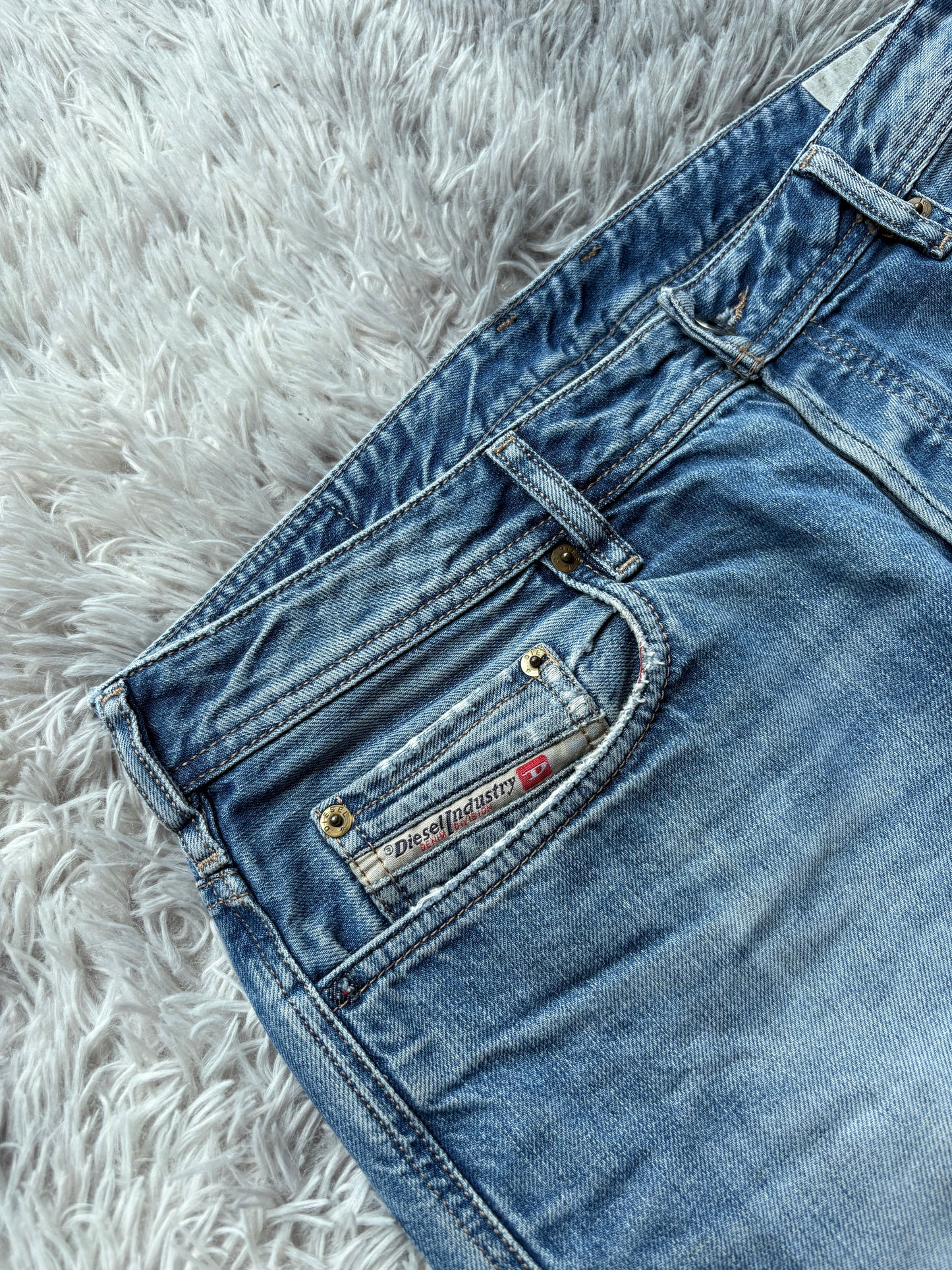 Diesel Bootcut Jeans (L)