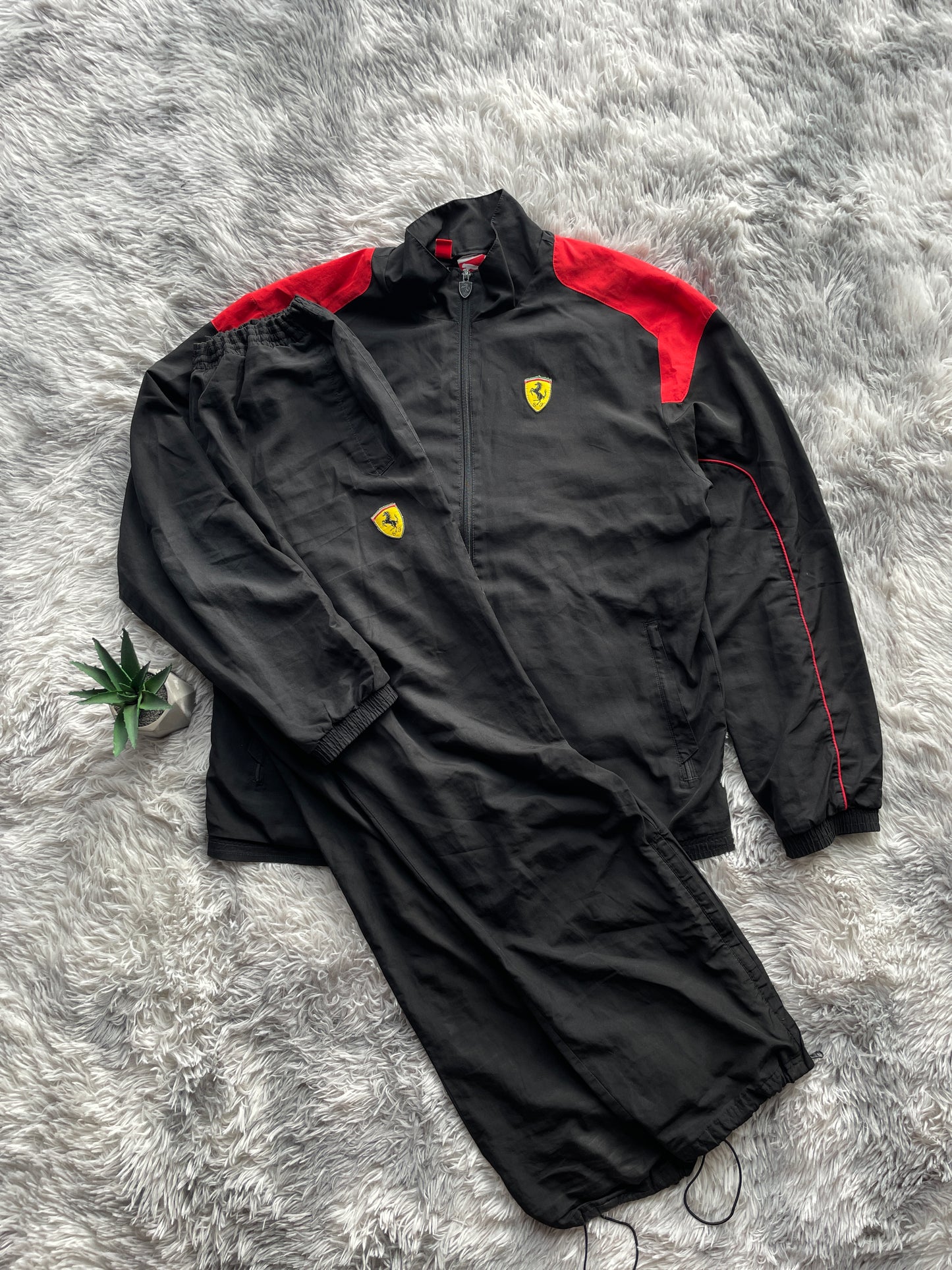 Ferrari Puma Racing Tracksuit (XL)