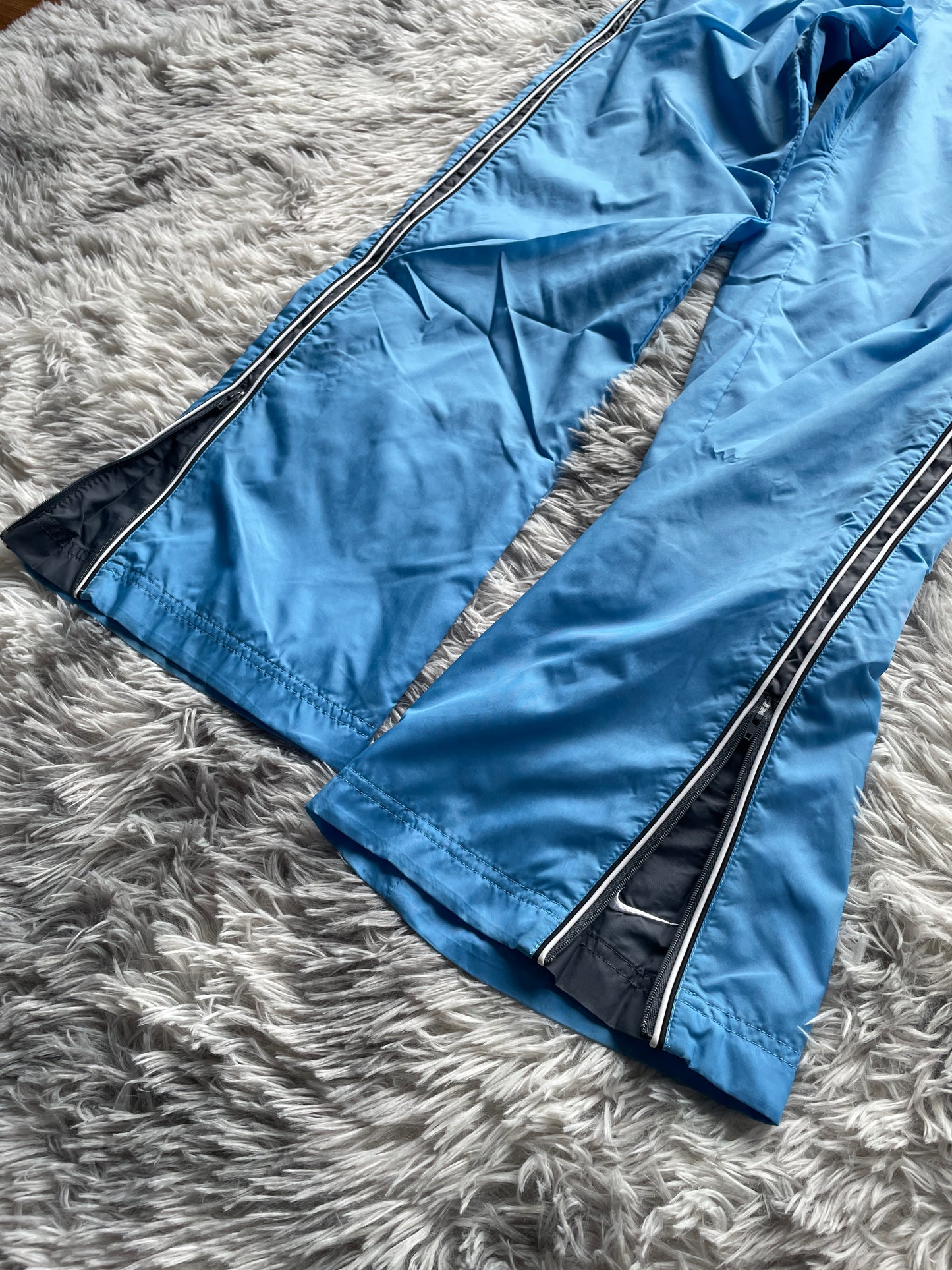 Seltene Nike Flared Trackpants (Kinder XL)