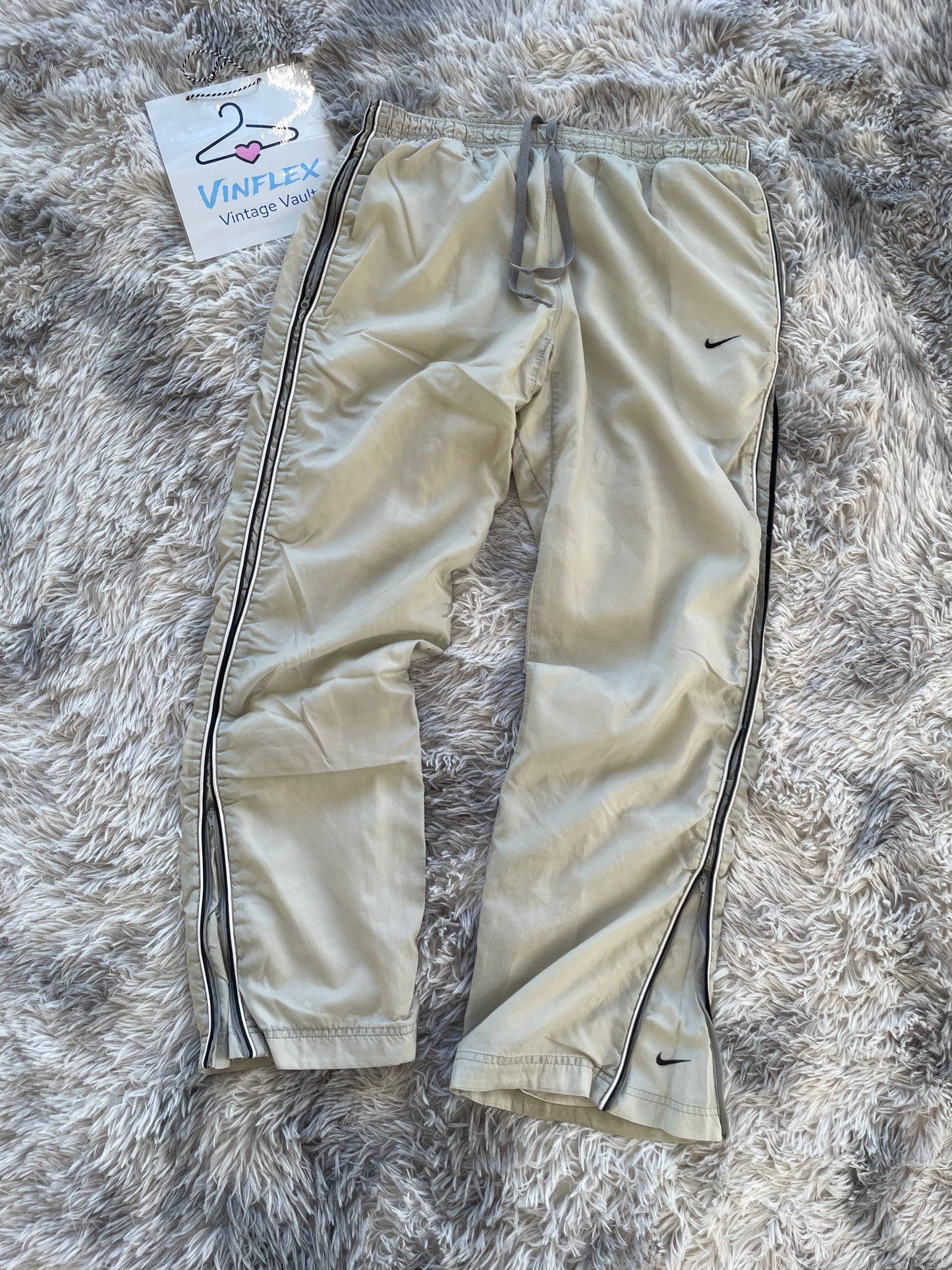 Nike Flared Trackpants (L)