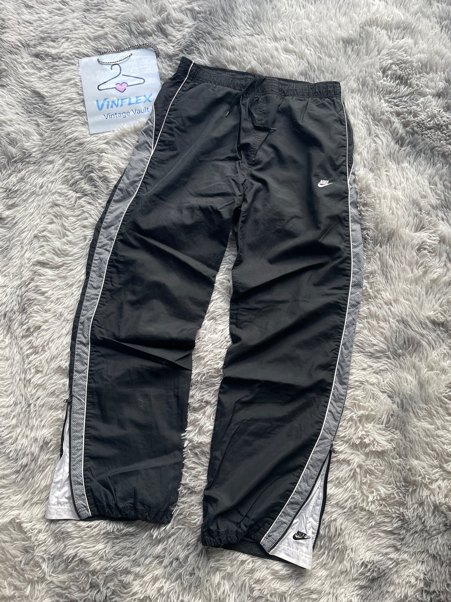 Nike Flared Trackpants (~L)