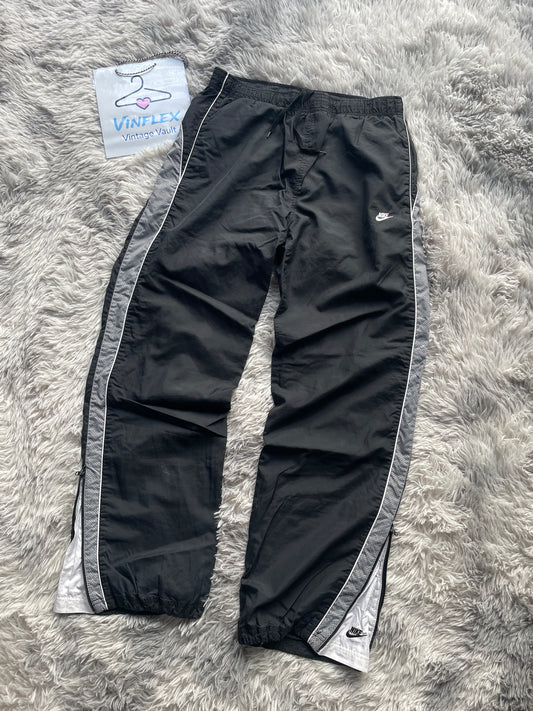Nike Flared Trackpants (~L)
