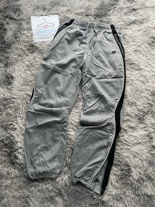 Nike Flared Trackpants (M)