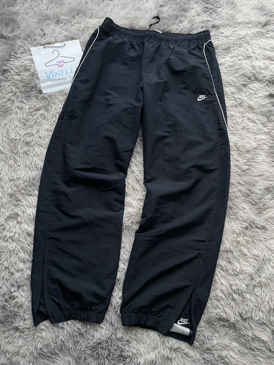 Nike Flared Trackpants (XL)