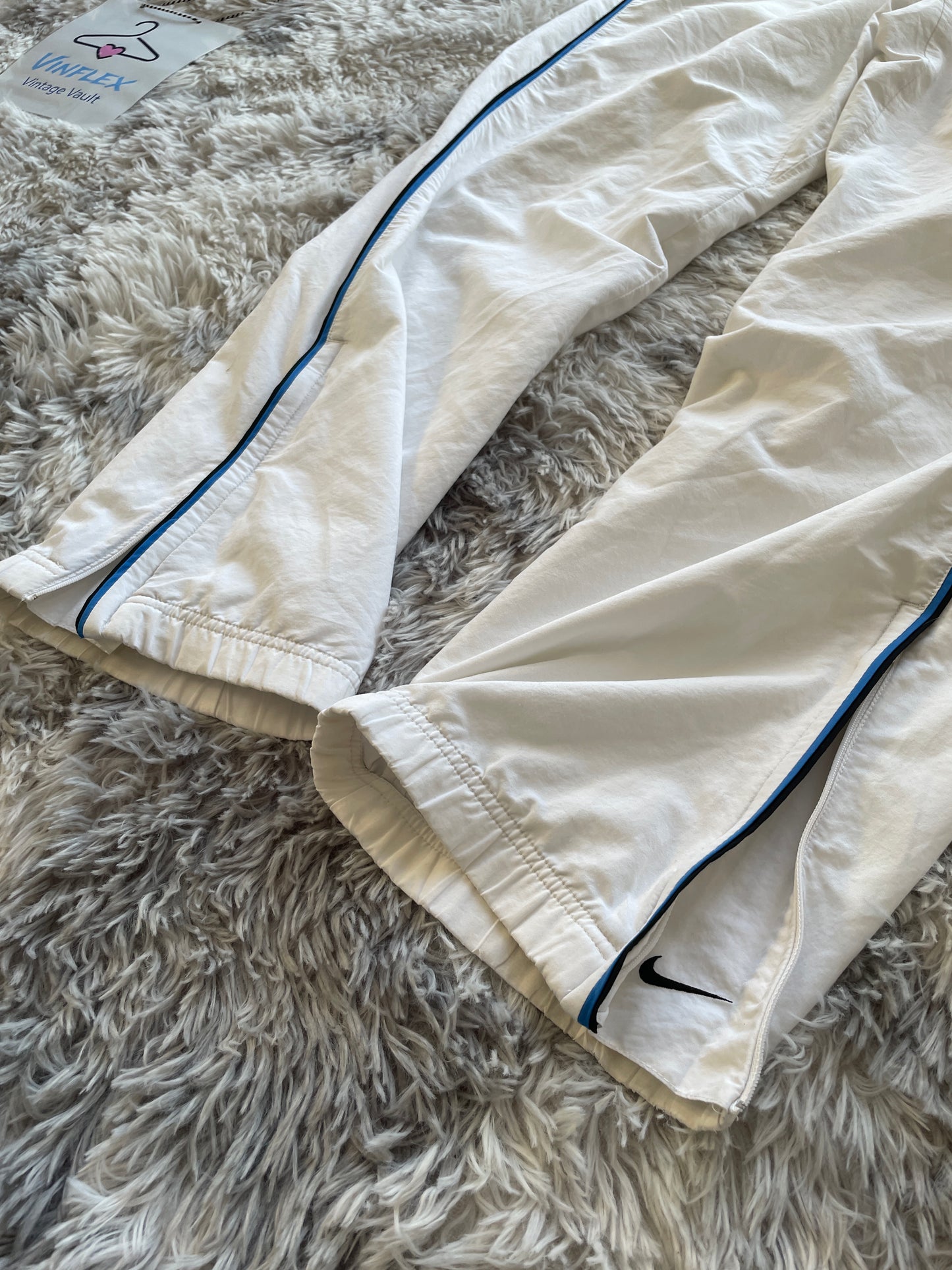 Nike Flared Trackpants (L)