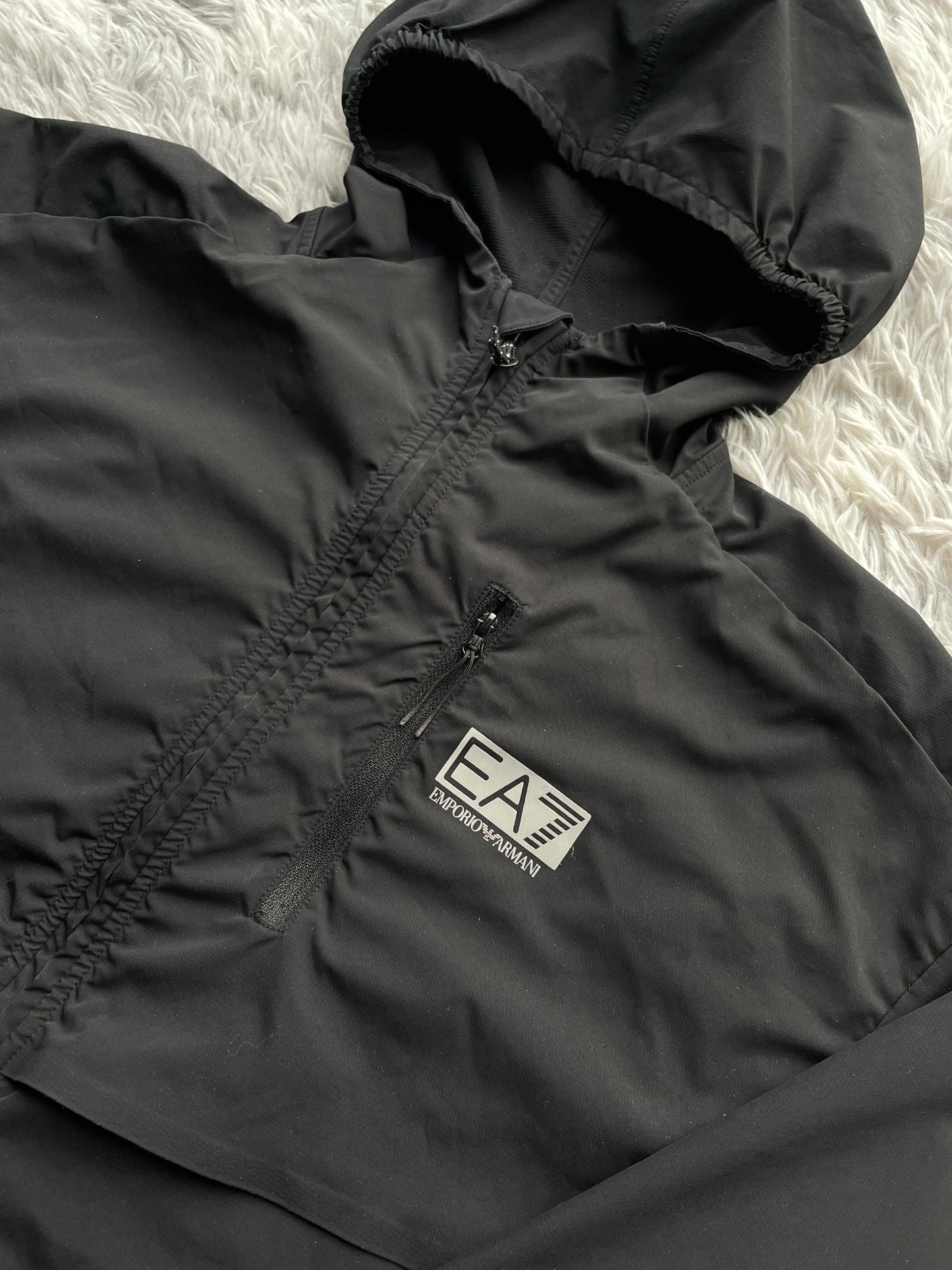 EA7 Armani Windbreaker (M)