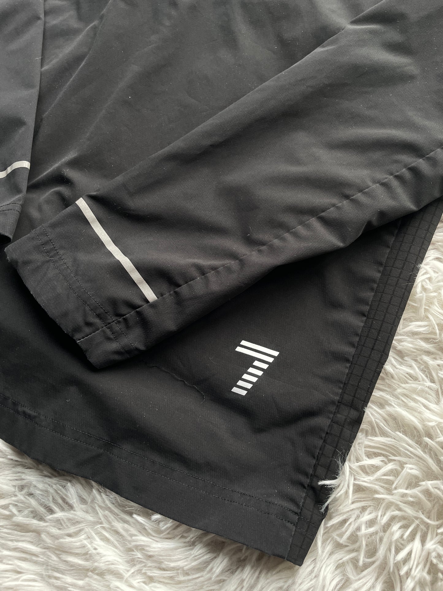 EA7 Armani Windbreaker (M)