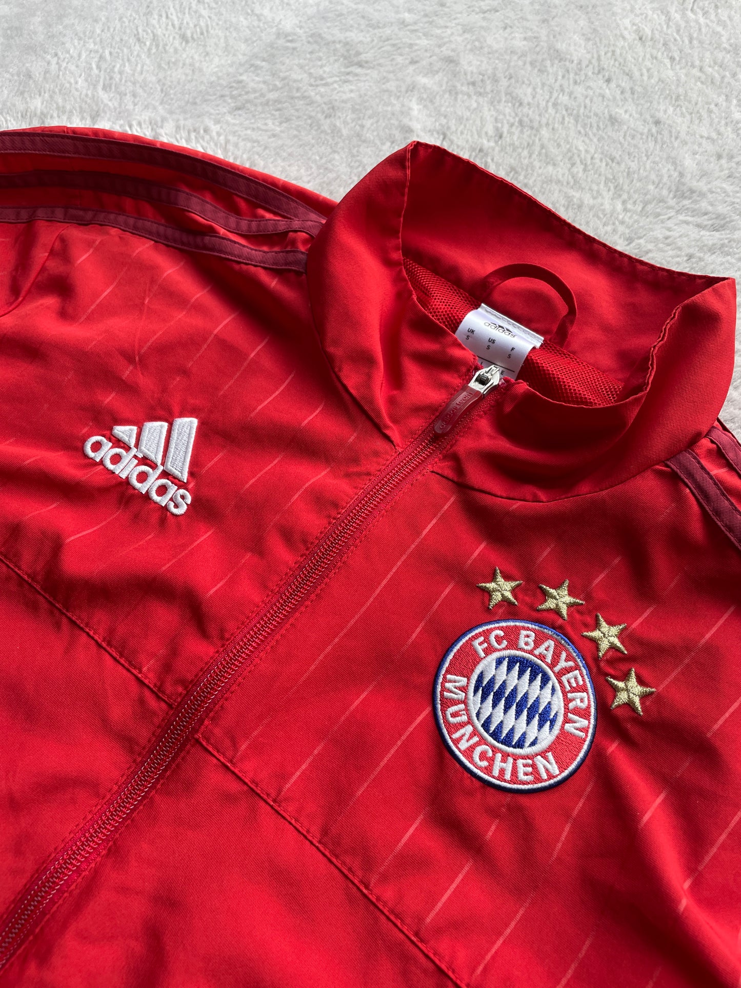 Adidas FC Bayern 2015 Fußball Trackjacket (S)
