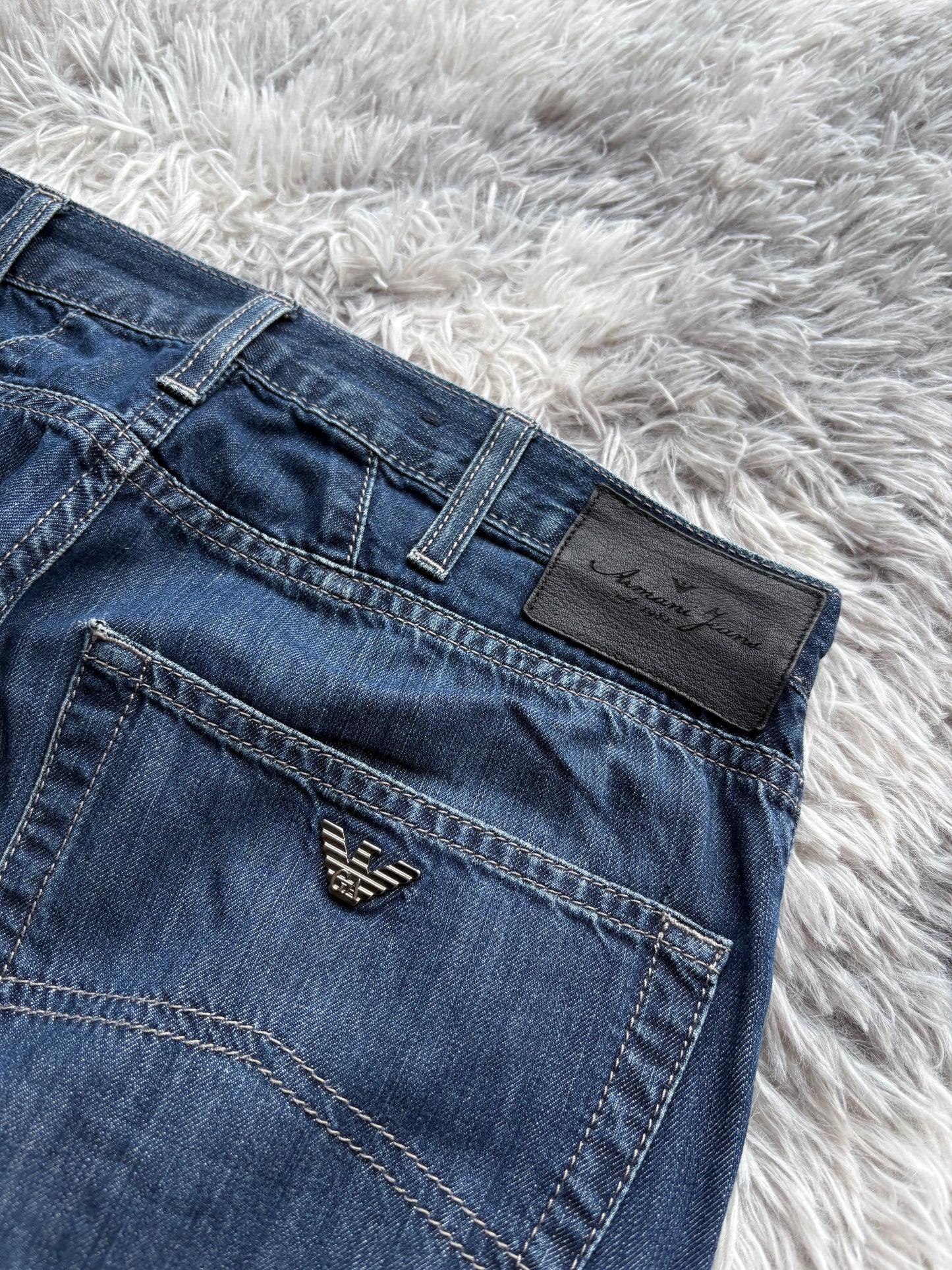 Armani  Basic Jeans (Size 31 -> M)