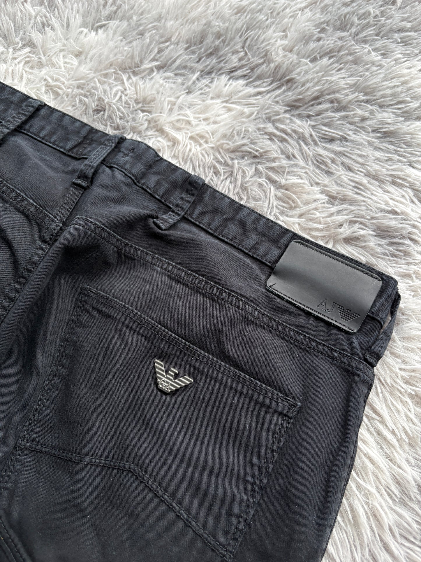 Armani Basic Jeans (Size 38 -> L)