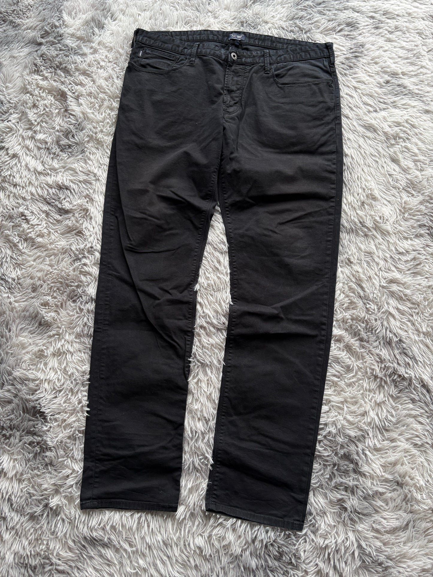 Armani Basic Jeans (Size 38 -> L)