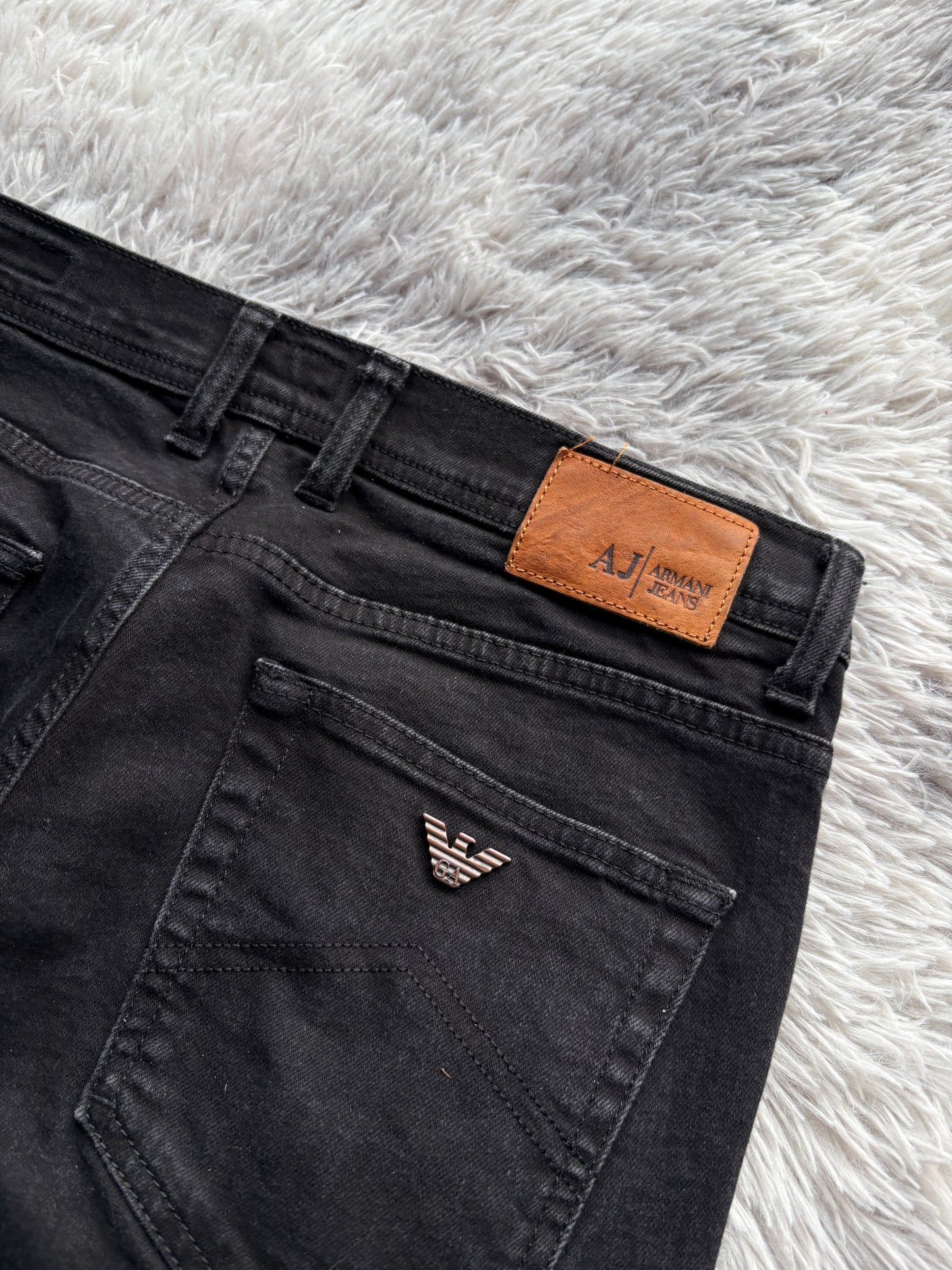 Armani Basic Jeans (W34 L32)