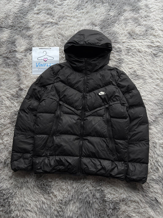 Nike Pufferjacke Storm Fit (L)
