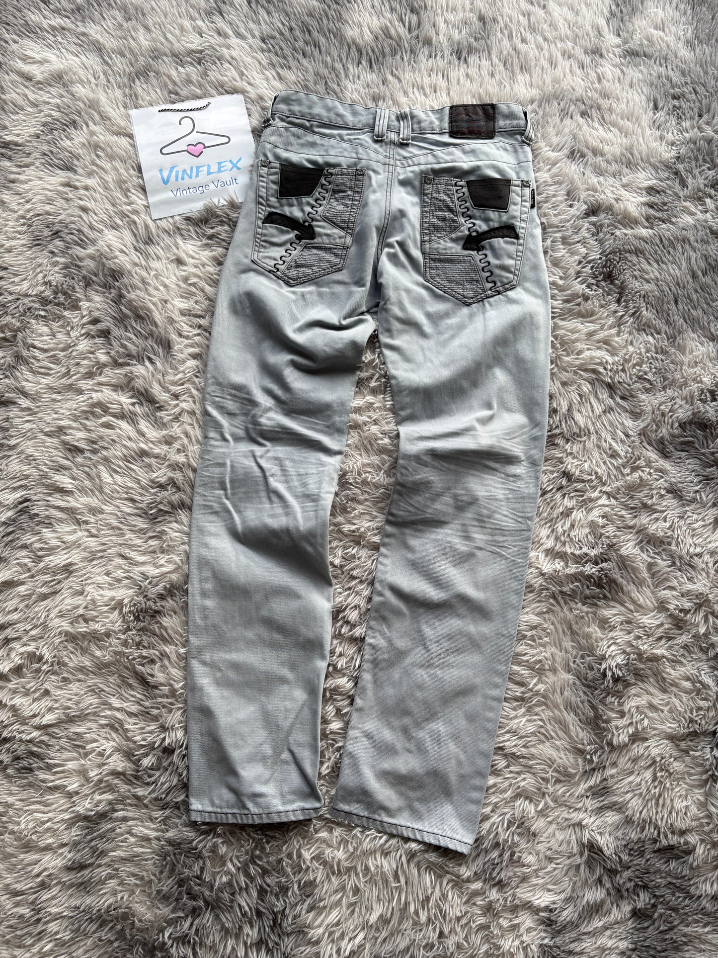Japan Style Regular Fit Jeans (32 -> M)