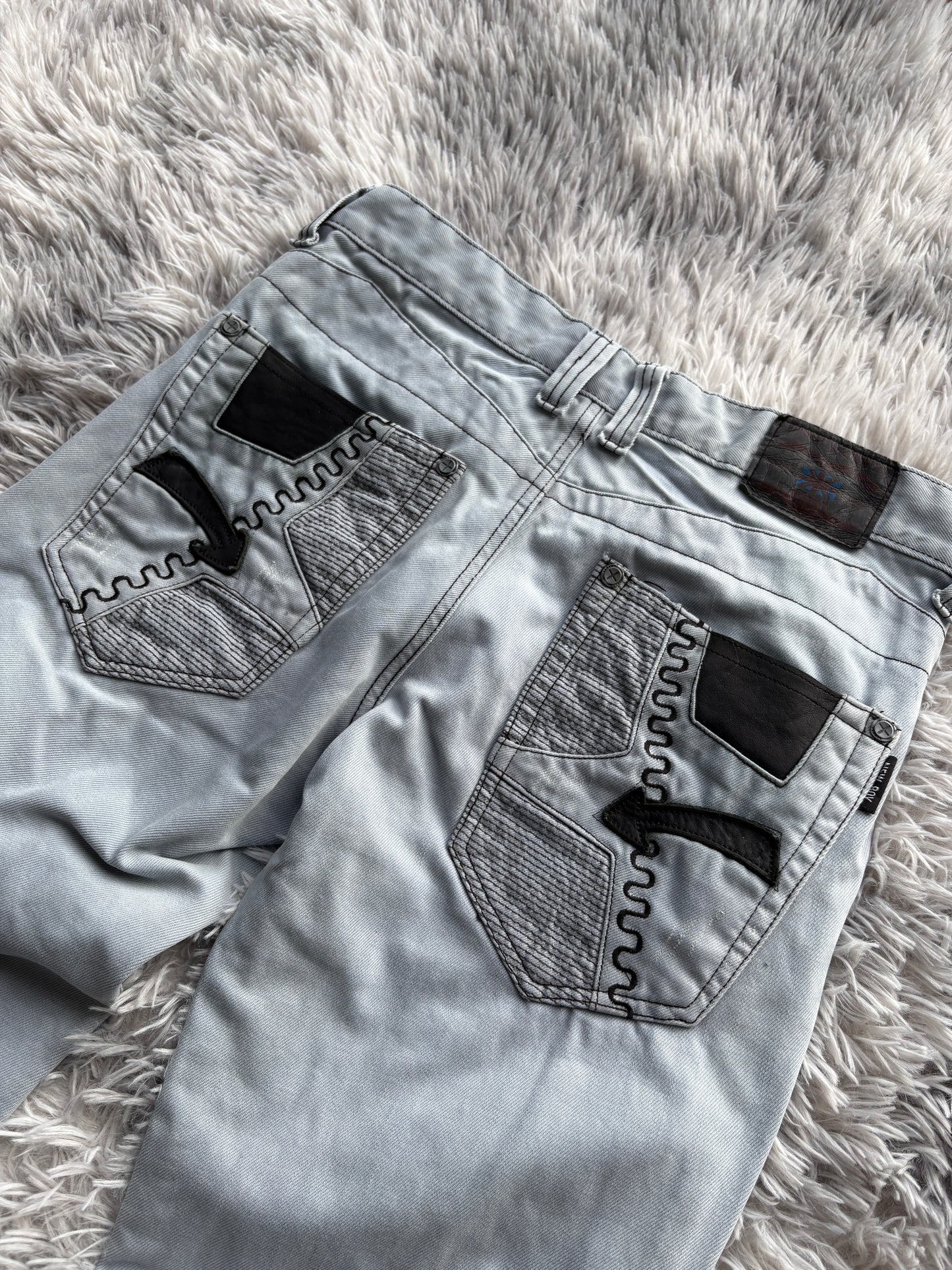Japan Style Regular Fit Jeans (32 -> M)