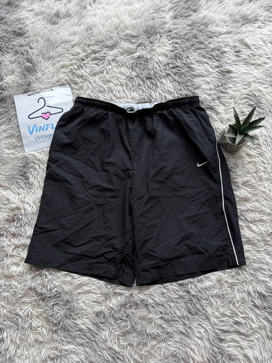 Nike Shorts (XL)